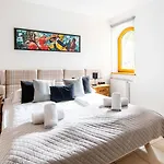 Delta Boutique Aparthotel 4*