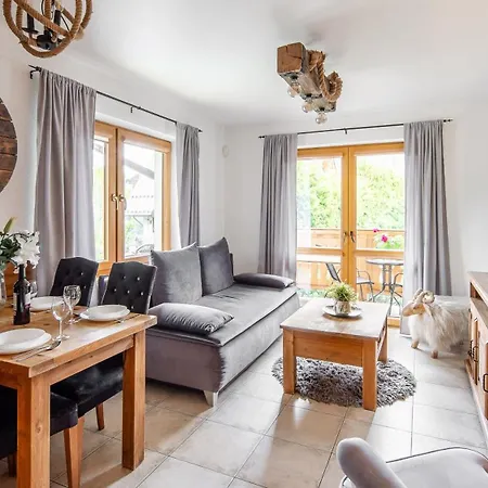 Delta Boutique 公寓式酒店 4*